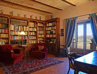 Lobby 2 Pg-l188-lmne0at - Hostal de Todi 12