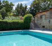 Swimming Pool 2 Fi-d895-gate0at - L Oliveta 6