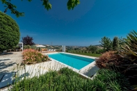 Swimming Pool Casa Angela 6 in Monte Urano