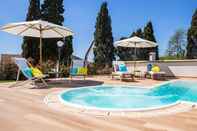 Swimming Pool Villa Sole Al Molino A Vento 8