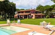 Swimming Pool 2 Villa Elisa 16 in Fucecchio