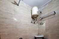 In-room Bathroom Goroomgo Citizen Haridwar