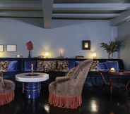 Bar, Cafe and Lounge 6 chic&basic Habana Hoose