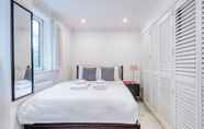 Kamar Tidur 3 Stunning Apartment in Fashionable Marylebone by Underthedoormat