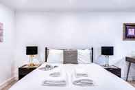 Kamar Tidur Stunning Apartment in Fashionable Marylebone by Underthedoormat