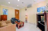 Ruang untuk Umum 2 Simply And Comfort Living Studio At Roosseno Plaza Apartment