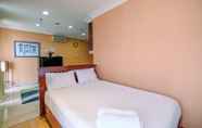 Kamar Tidur 4 Homey And Comfort Studio At Roosseno Plaza Apartment