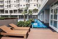 Swimming Pool Modern And Homey Studio At Bintaro Icon Apartment