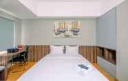 Kamar Tidur 2 Comfortable Pool View Studio Room At Gateway Park Lrt City Bekasi Apartment