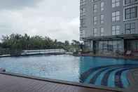 Kolam Renang Spacious 2Br Apartment At Royal Olive Residence