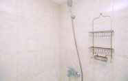 In-room Bathroom 6 Minimalist And Comfort 2Br At Tamansari The Hive Apartment