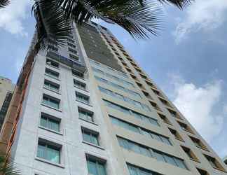 Bangunan 2 Elegant And Comfy 1Br At Ascott Thamrin Apartment