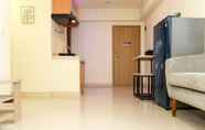 ห้องนอน 7 Luxurious And Comfy 2Br At Meikarta Apartment