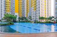 Swimming Pool Spacious And Nice 2Br At Springlake Summarecon Bekasi Apartment