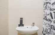 Toilet Kamar 6 Stunning Studio Apartment At Belmont Residence Puri