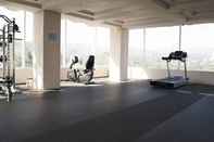 Fitness Center Modern Studio Room With Jacuzzi At Art Deco Apartment