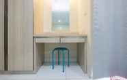 Kamar Tidur 3 Comfy And Minimalist Studio At City Home Moi Apartment