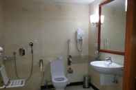 In-room Bathroom Lovely 2-bed Apartment in Rawalpindi