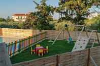 Common Space Dreamcatcher Villa w Private Pool Kids Play Area