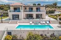 Swimming Pool Brand new Luxury Villa With Private Heated Pool