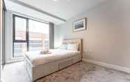 Bedroom 2 Luxurious 2 BR Apartment - Gym and Cinema Room - Birmingham City Centre