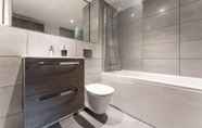 In-room Bathroom 7 Luxurious 2 BR Apartment - Gym and Cinema Room - Birmingham City Centre