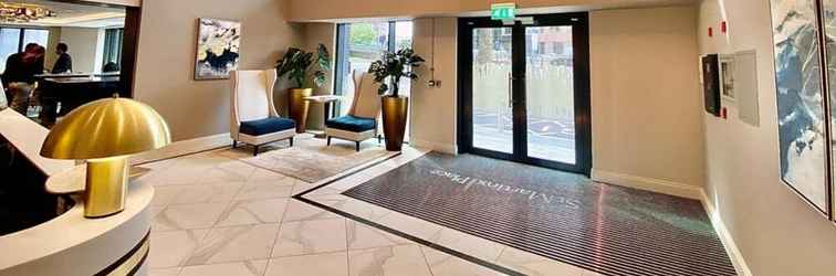 Lobby Luxurious 2 BR Apartment - Gym and Cinema Room - Birmingham City Centre