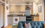 Kamar Tidur 7 Stylish 1 Bedroom Apartment - Central Birmingham Cube and Mailbox