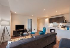 Others 7 1BR Flat With a Double Bed - New Eton House Residence Slough