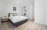 Kamar Tidur 4 Seven Living Residences Solihull - Modern Studios Close to NEC and BHX