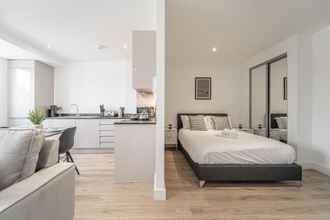 Phòng ngủ 4 Seven Living Residences Solihull - Modern Studios Close to NEC and BHX