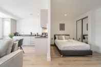 Bedroom Seven Living Residences Solihull - Modern Studios Close to NEC and BHX