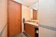 In-room Bathroom Alia -Bright furnished studio near metro