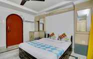 Bedroom 2 Goroomgo Heart Of South Dumdum Kolkata