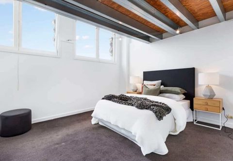 Others Light-filled Converted Warehouse 2 Bedroom Apartment in Prahran