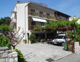 Exterior 2 Apartment Andrija 2 1 pax