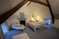 Kamar Tidur Beautiful Grade 2 Welsh Longhouse With Rural Views