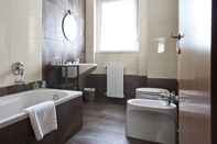 In-room Bathroom Mi-zane10a4 - Zanella 10