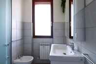 Phòng tắm bên trong Tubino 8