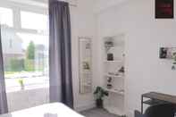 Kamar Tidur One Bedroom Apartment by Klass Living Serviced Accommodation Bellshill - Mossend  Apartment with WIFI  and Parking