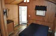 Kamar Tidur 3 Camp Cardinal Gloucester Point