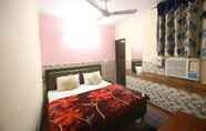 Bedroom 5 Goroomgo Skyee Residency Chandigarh