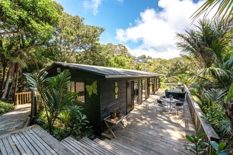 Exterior 4 Treetops - Forest Escape - Onetangi