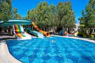 Kolam Renang Selectum Family Resort Didim