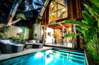 Swimming Pool Gili Loft