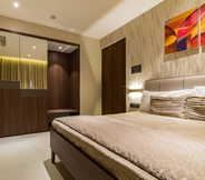 Bedroom 5 AR Suites Jewels Royale