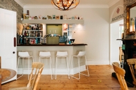 Bar, Cafe and Lounge Bryn Berwyn Country House