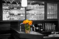 Bar, Cafe and Lounge Hotel-Restaurant Zum Schwanen