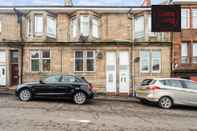 Exterior One Bedroom Apartment by Klass Living Serviced Accommodation Coatbridge - Garturk Apartment With Wifi  and Parking