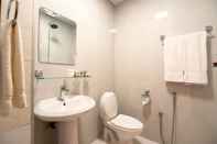 Toilet Kamar Hotel One Mansehra